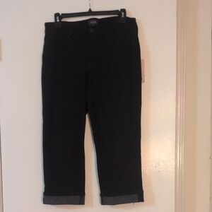 NWT NYDJ Marilyn Straight Crop Cuff Cropped Black Jeans Cool Embrace Size 8